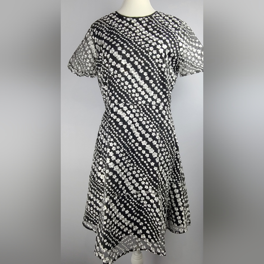 MICHAEL Michael Kors Black and White A-Line Flutter Sleeve Dress